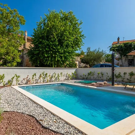 Villa Andrea By Guide *