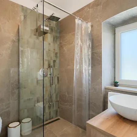 Villa Andrea By Guide *