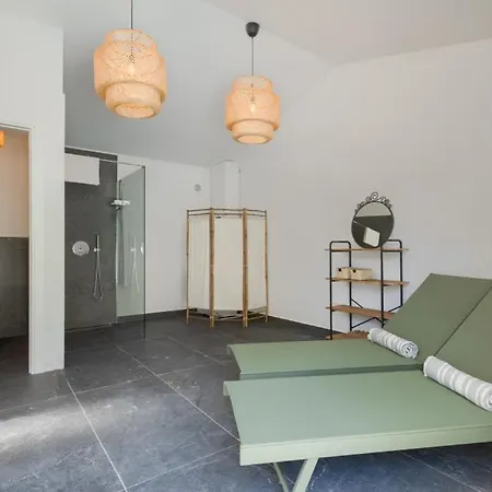 Villa Andrea By Guide