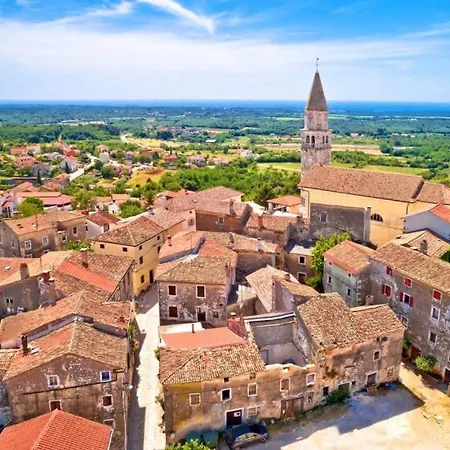 Villa Andrea By Guide *